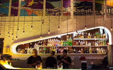 Imagem de destaque para Meza Bar