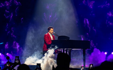 Imagem de destaque para Maurício Manieri apresenta 'Classics - Super Hits' na Vibra São Paulo