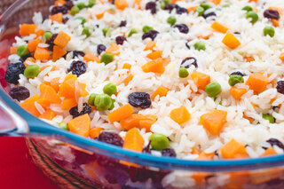 Receitas: Arroz à Grega na Airfryer é receita prática e saborosa para o almoço; confira o o a o! 