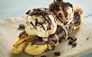 I Love Churro - Churro Hot Dog.jpg