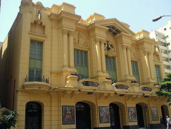 Imagem de destaque para Teatro Renault